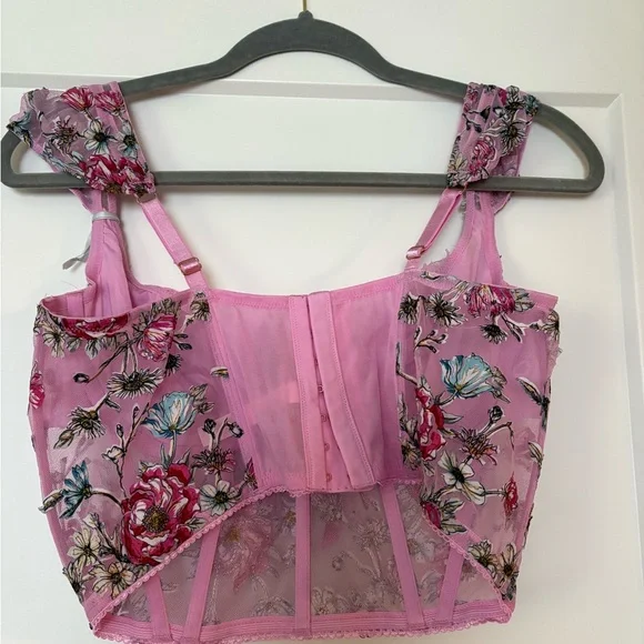 Victoria's Secret Pink Lace Floral Top - Picture 2 of 4